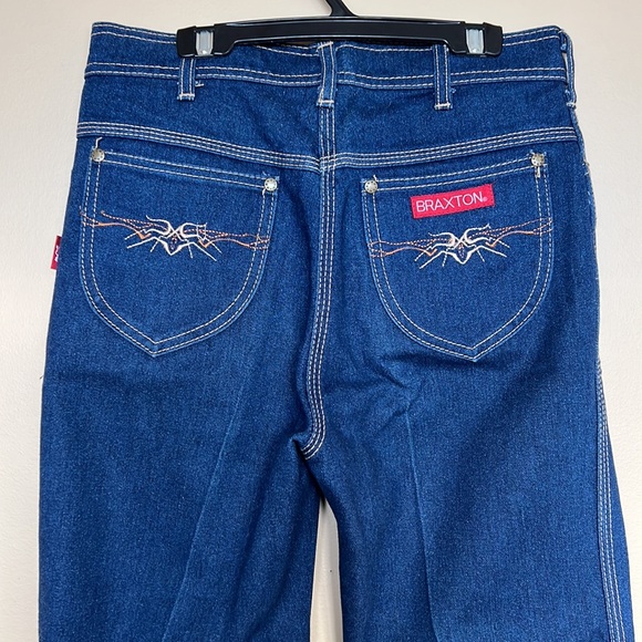 Darkwash Highrise Vintage Braxton Crop Jean - Picture 3 of 7